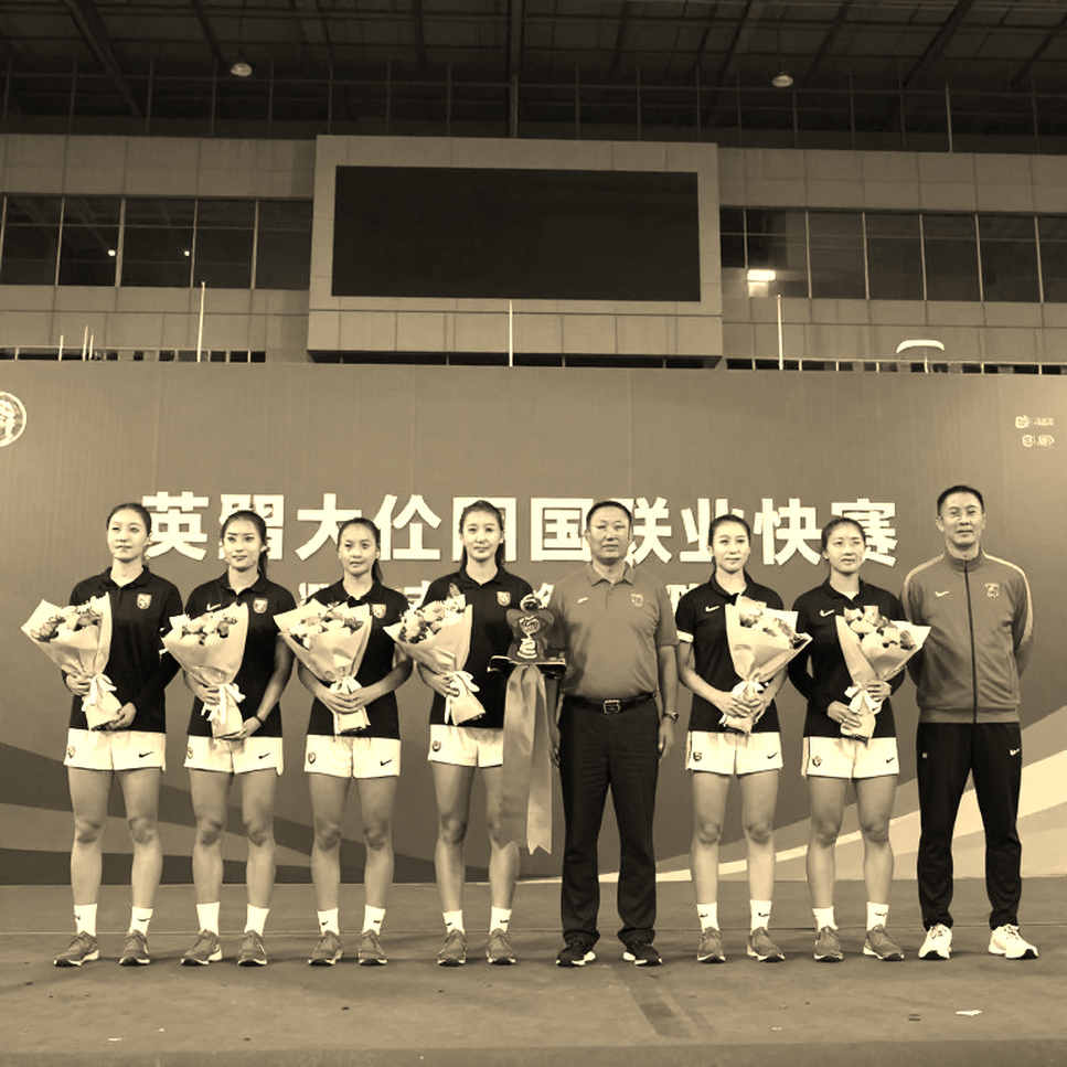 CAHN, ba đêm Hàng Đẫy không thắng và lệnh cấm chuyển nhượng nằm ở đoạn thứ ba