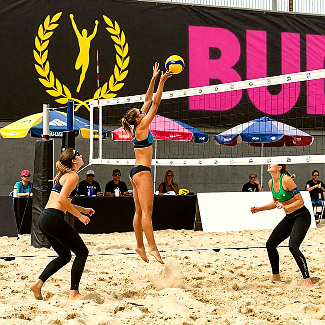Phần Lan hạ Ý 3-2 ở tứ kết EuroVolley 2026: chiến thắng thật, biên độ chỉ 4 điểm Phần Lan hạ Ý 3-2 ở tứ kết EuroVolley 2026: chiến thắng thật, biên độ chỉ 4 điểm