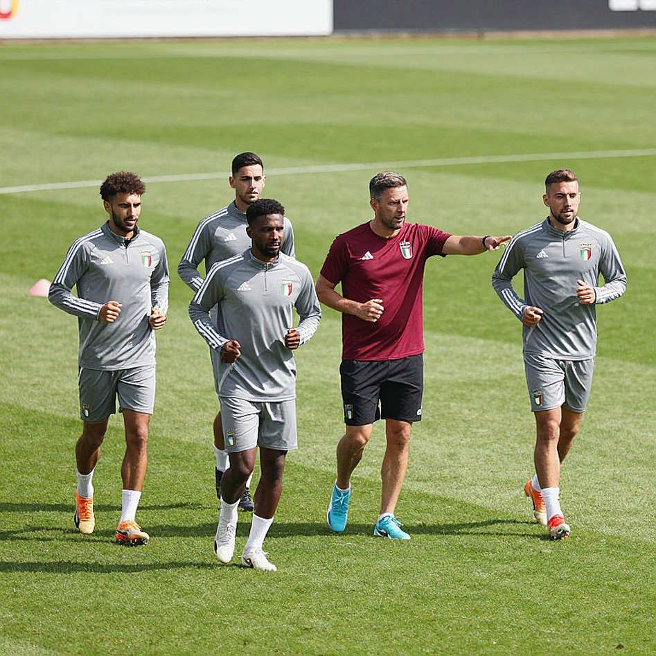 Ronaldo, 981 bàn và 19 bàn còn thiếu: cuộc đua 1.000 bàn bị bẻ cong bởi những trận đấu không được phép diễn ra